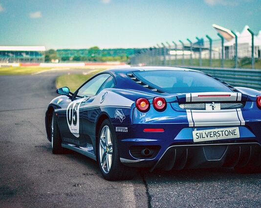 Kto jest właścicielem Ferrari? Kto jest właścicielem Ferrari?